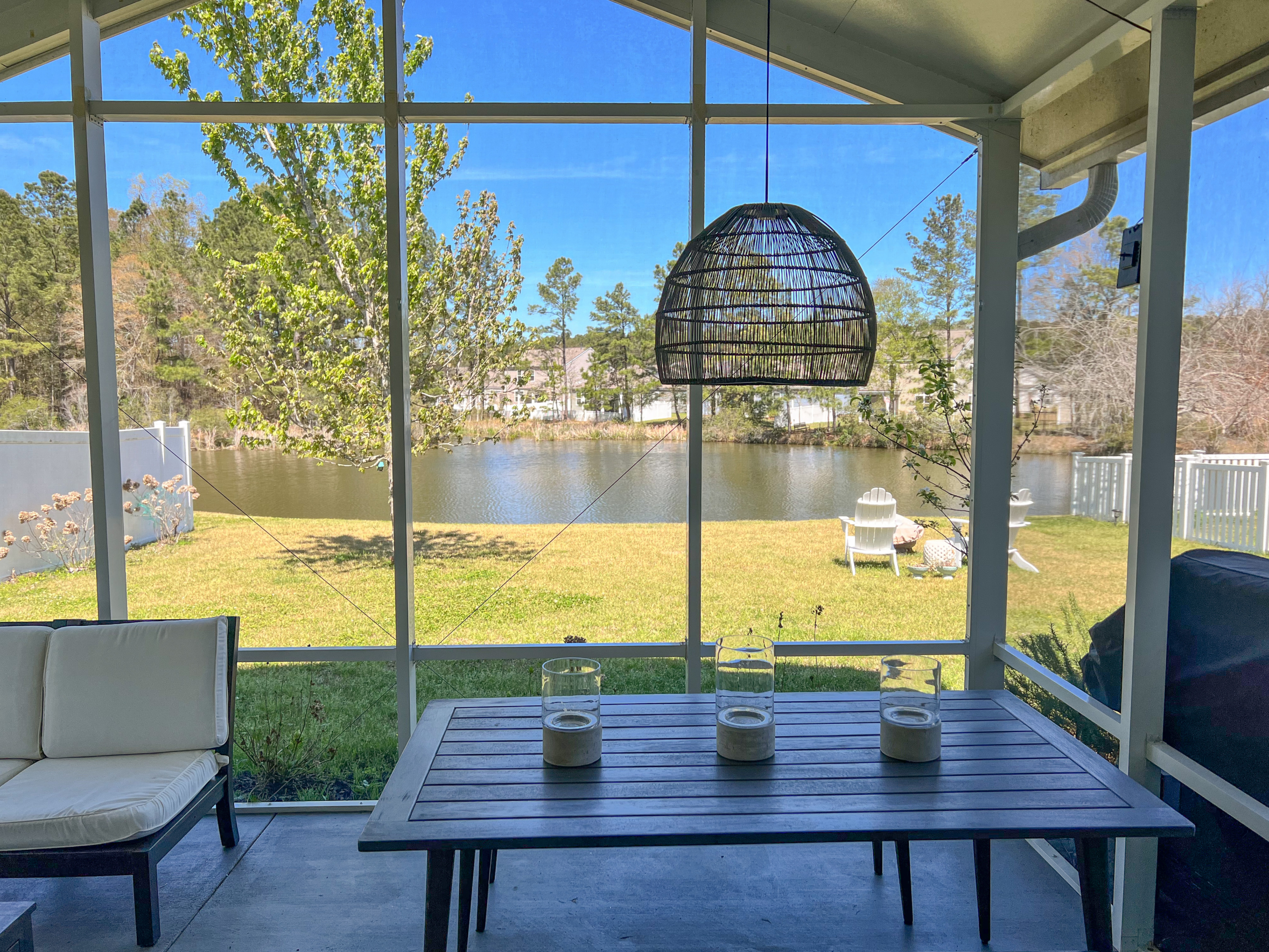 162 Heritage Pkwy - Screened Porch