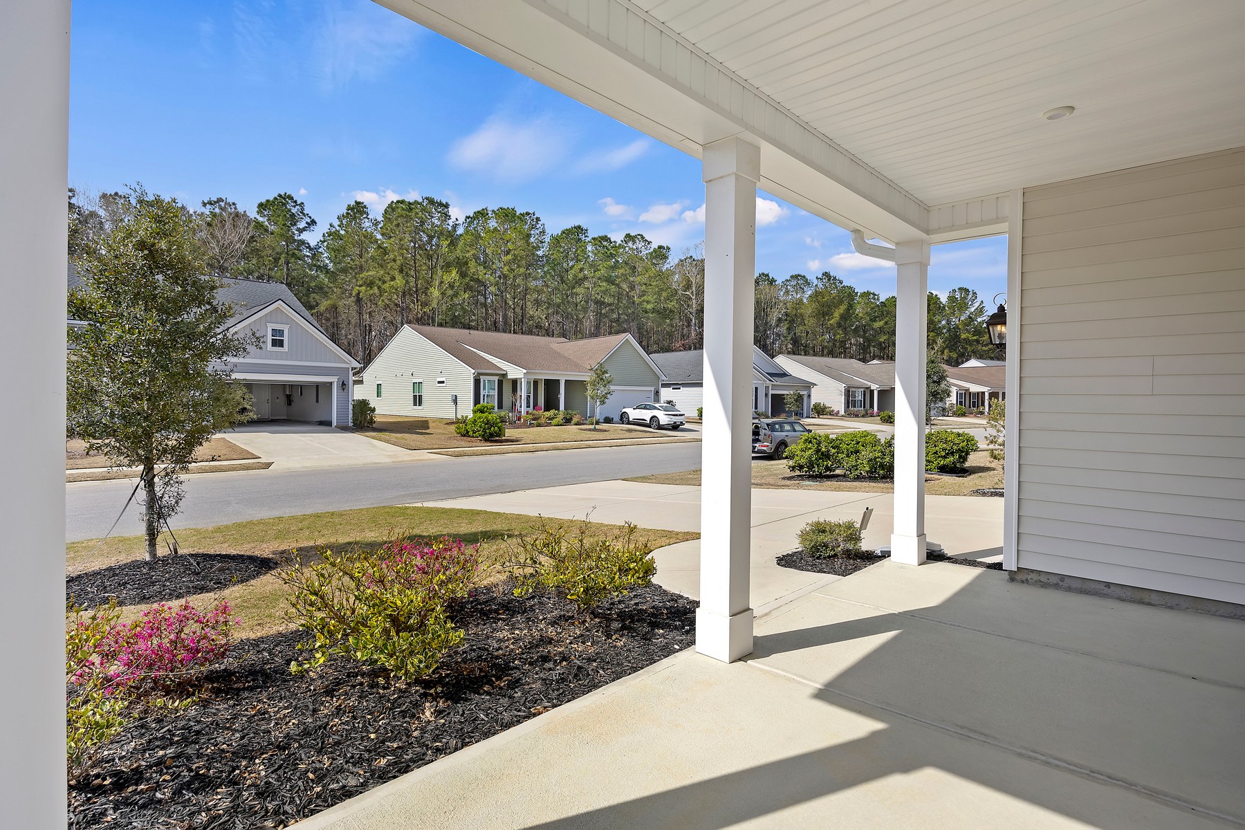 120 Carolina Oaks - front of property