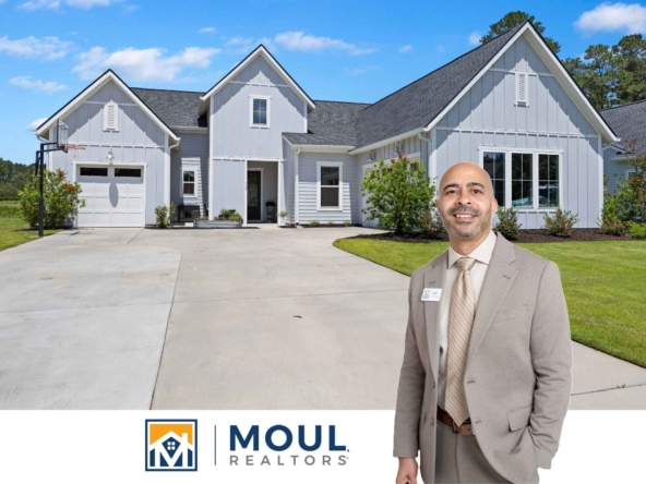 113 Laurel Oak Ave - agent in front of property
