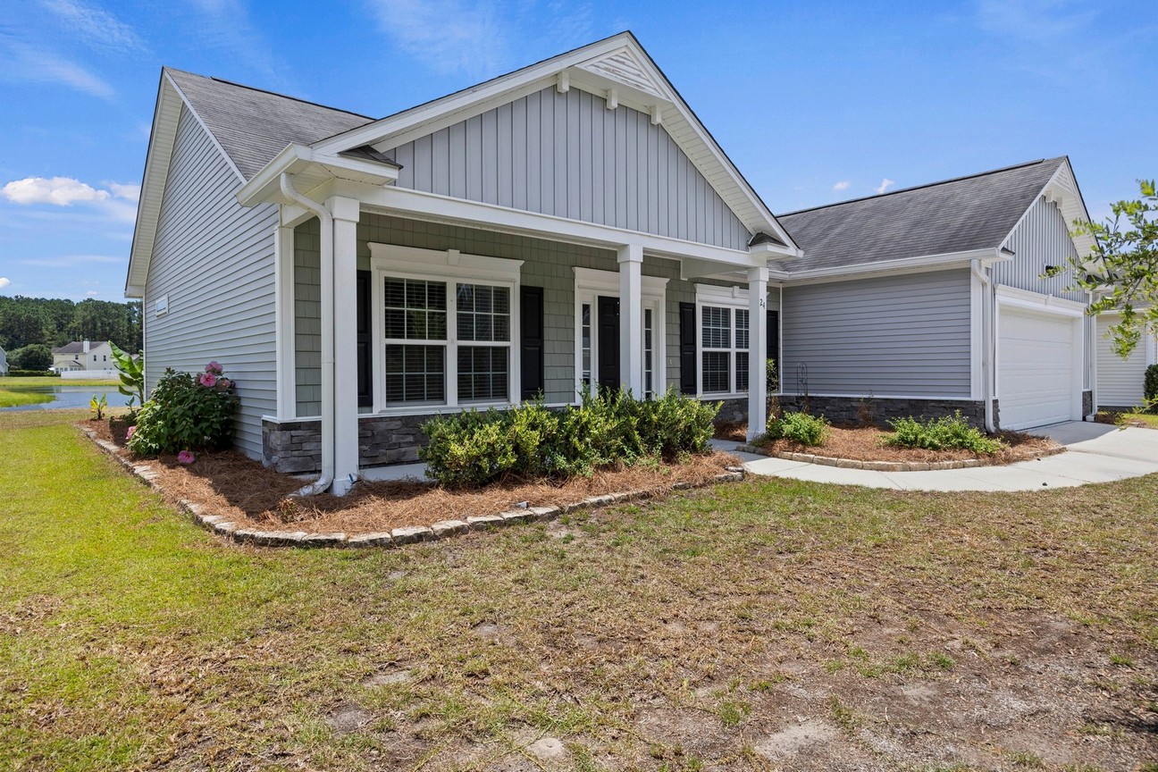 24 Sand Live Oak - front of property