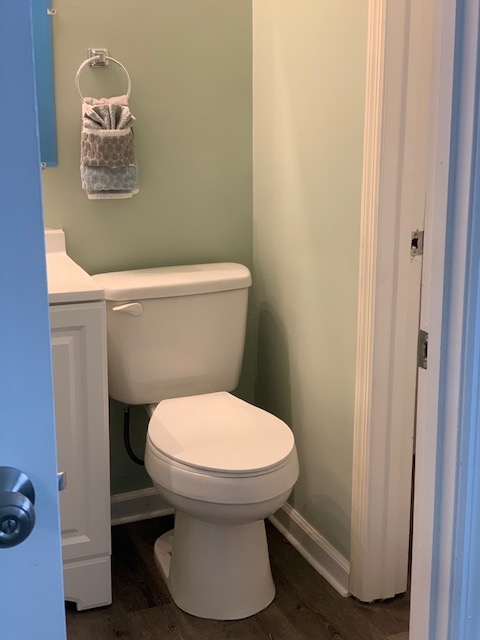 104 Cordillo Pkwy Unit A4 - Back Bathroom