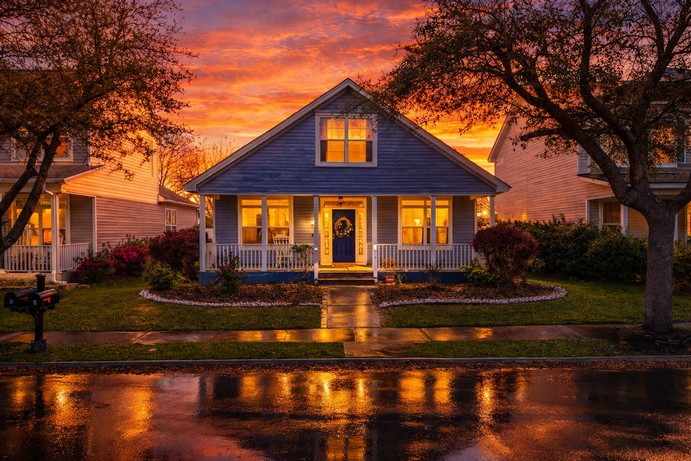 16 5th Ave - Front of Property