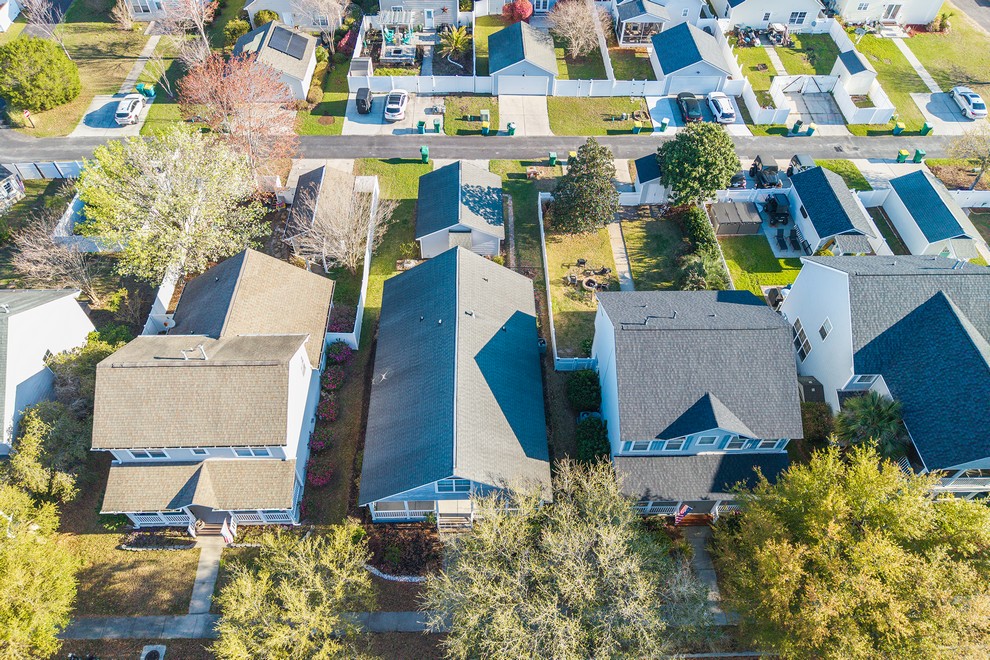 16 5th Ave - Aerial of Property