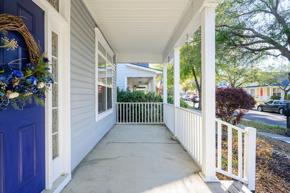 16 5th Ave - Front Porch of Property