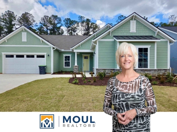 4835 Azalea Dr - Agent in front of property